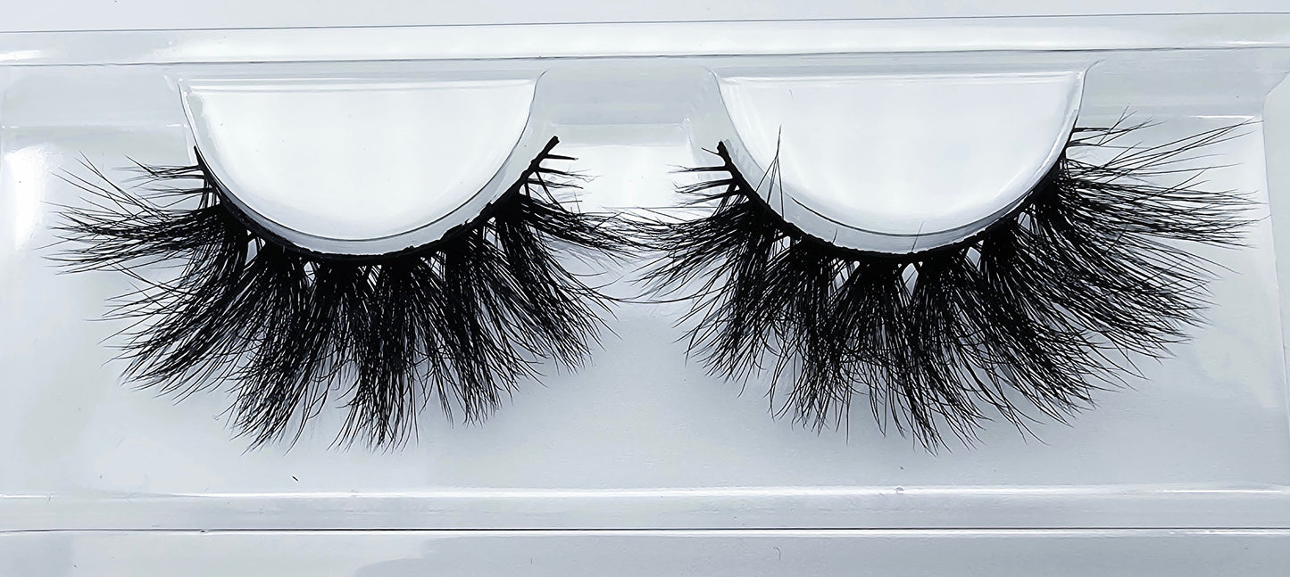 nightshade - full fluff - luridly lethal lashes